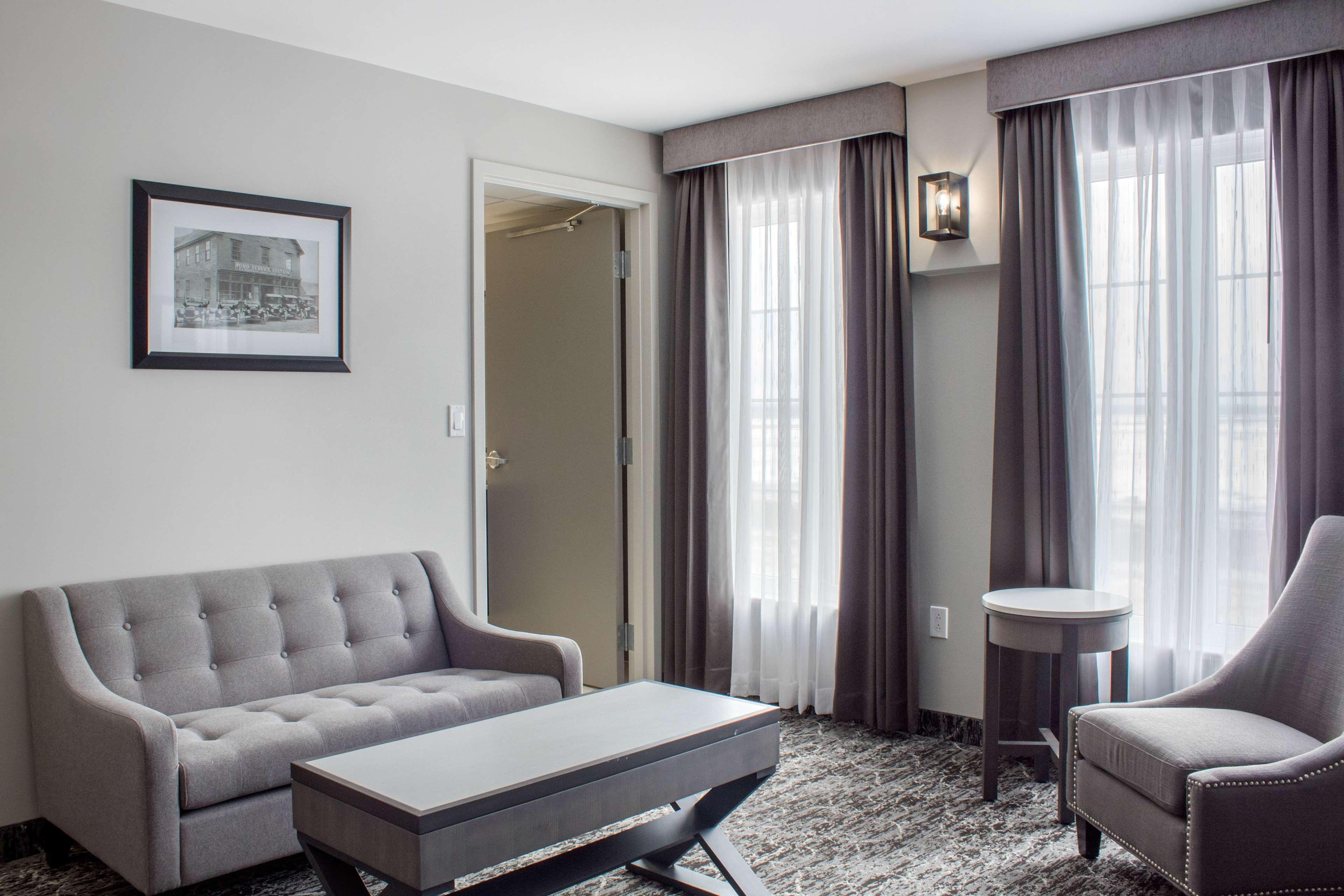 Chateau Moncton Trademark Collection By Wyndham Экстерьер фото