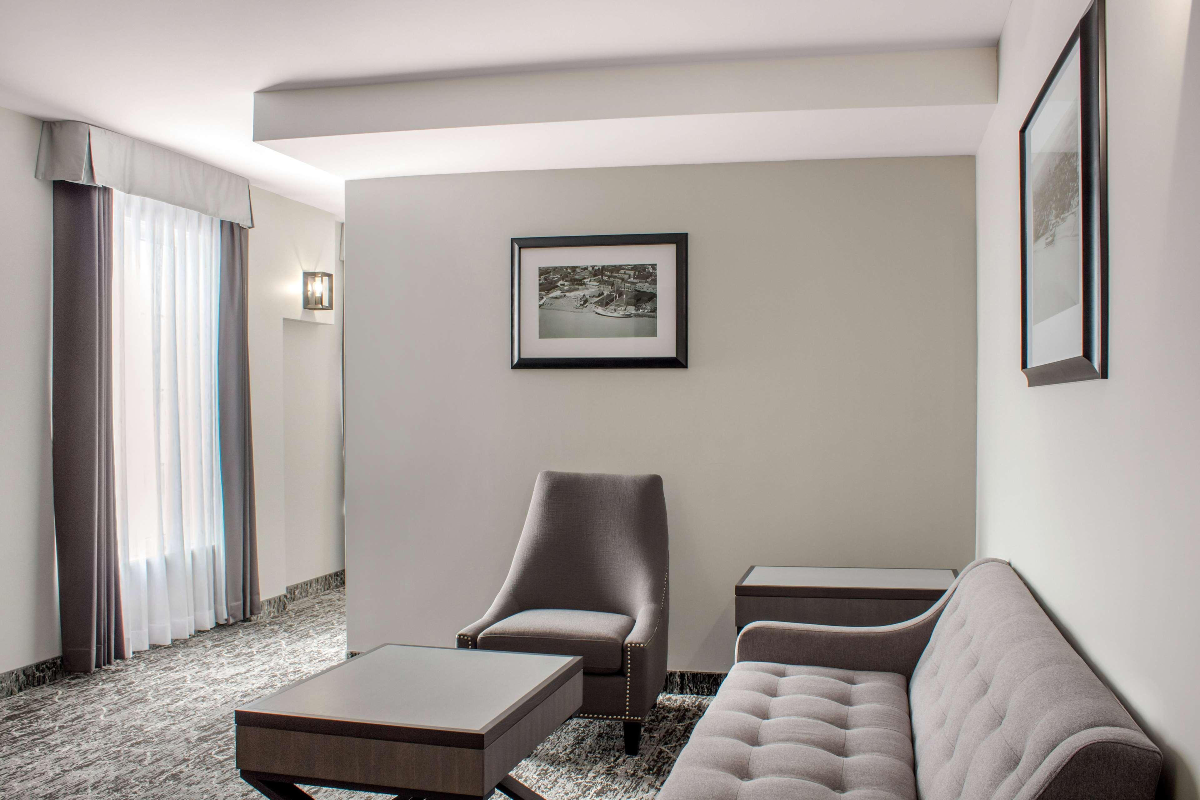 Chateau Moncton Trademark Collection By Wyndham Экстерьер фото