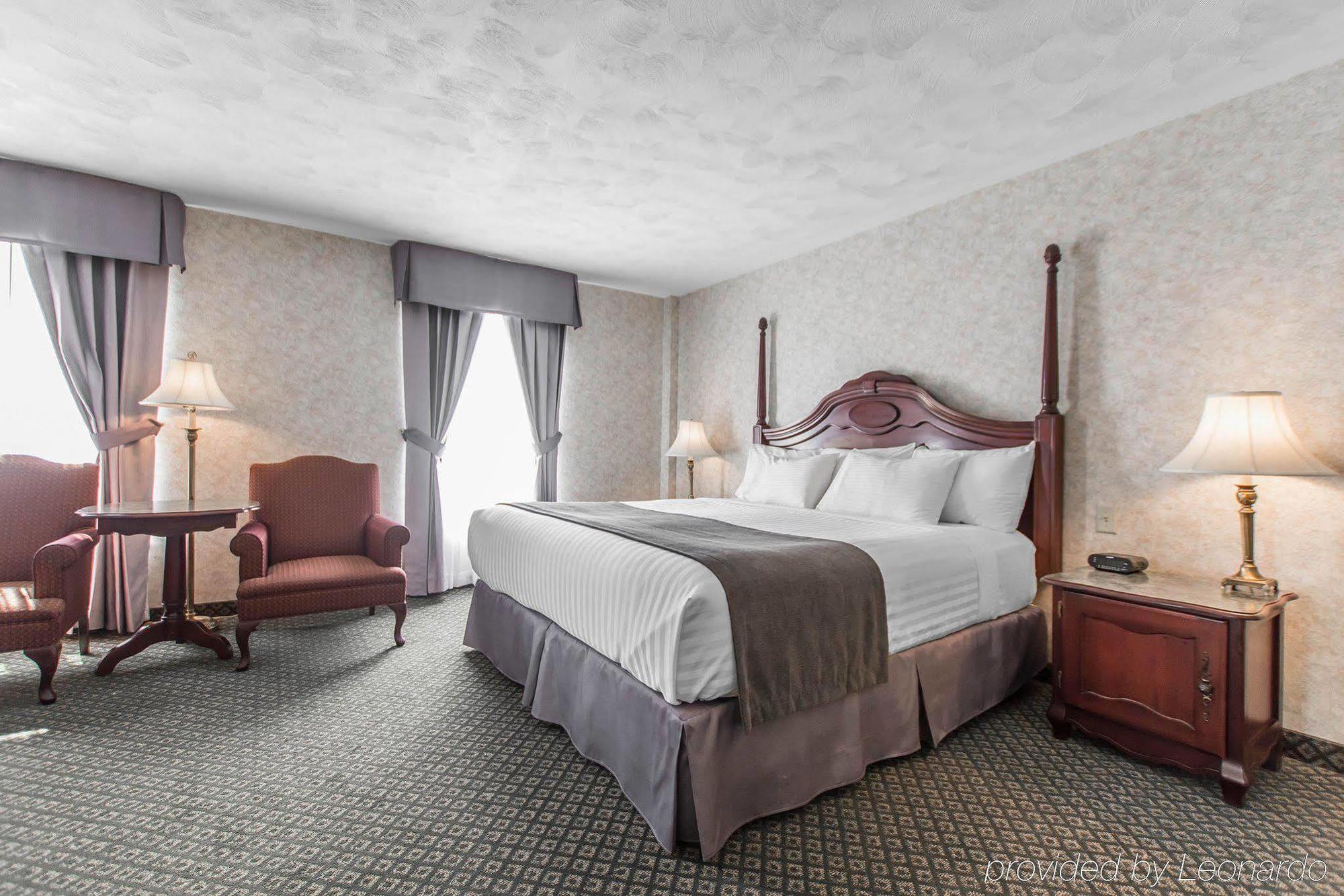 Chateau Moncton Trademark Collection By Wyndham Экстерьер фото