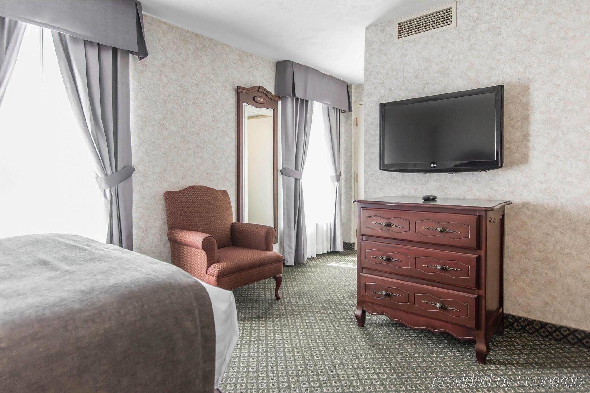 Chateau Moncton Trademark Collection By Wyndham Экстерьер фото