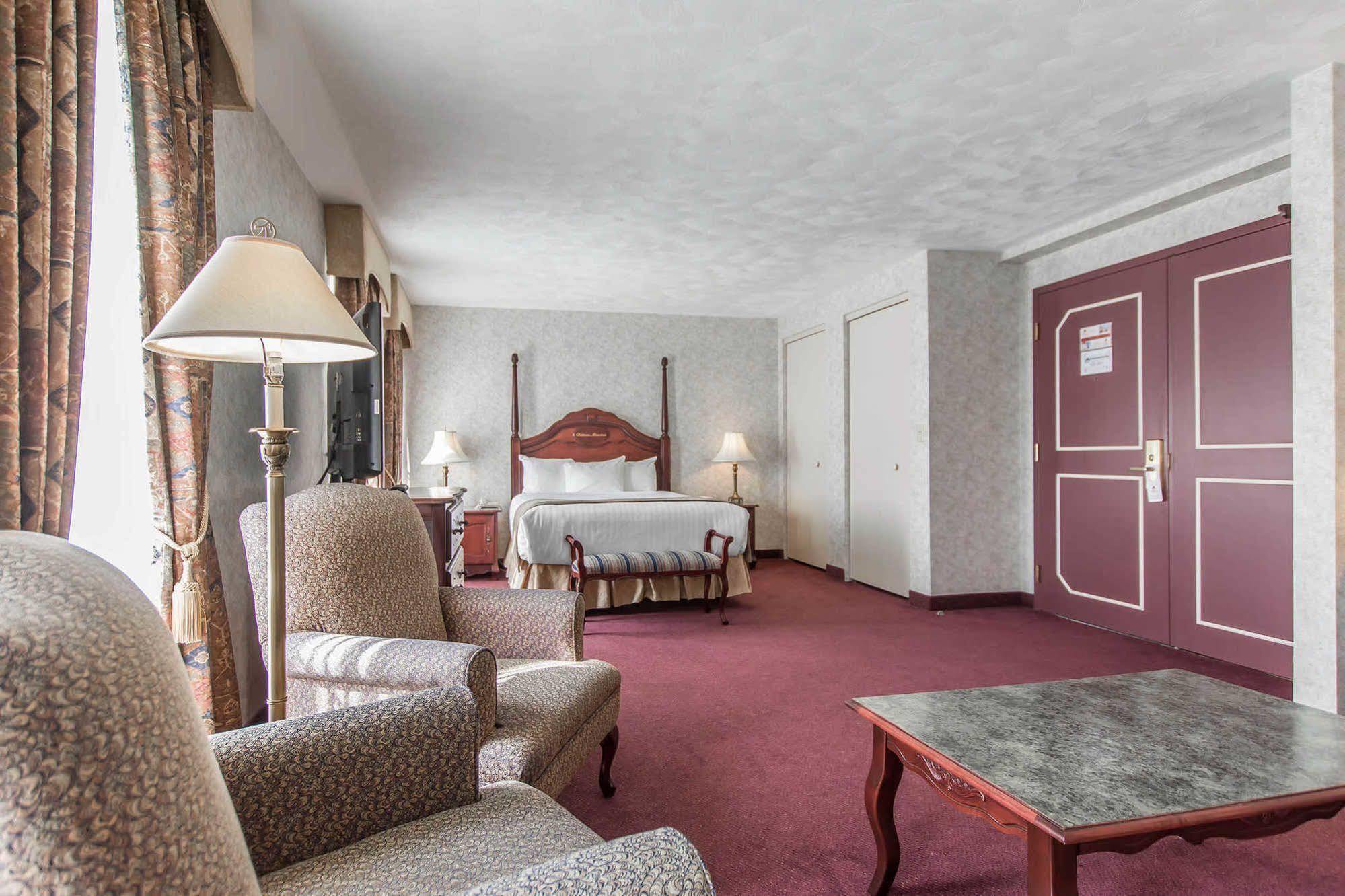 Chateau Moncton Trademark Collection By Wyndham Экстерьер фото