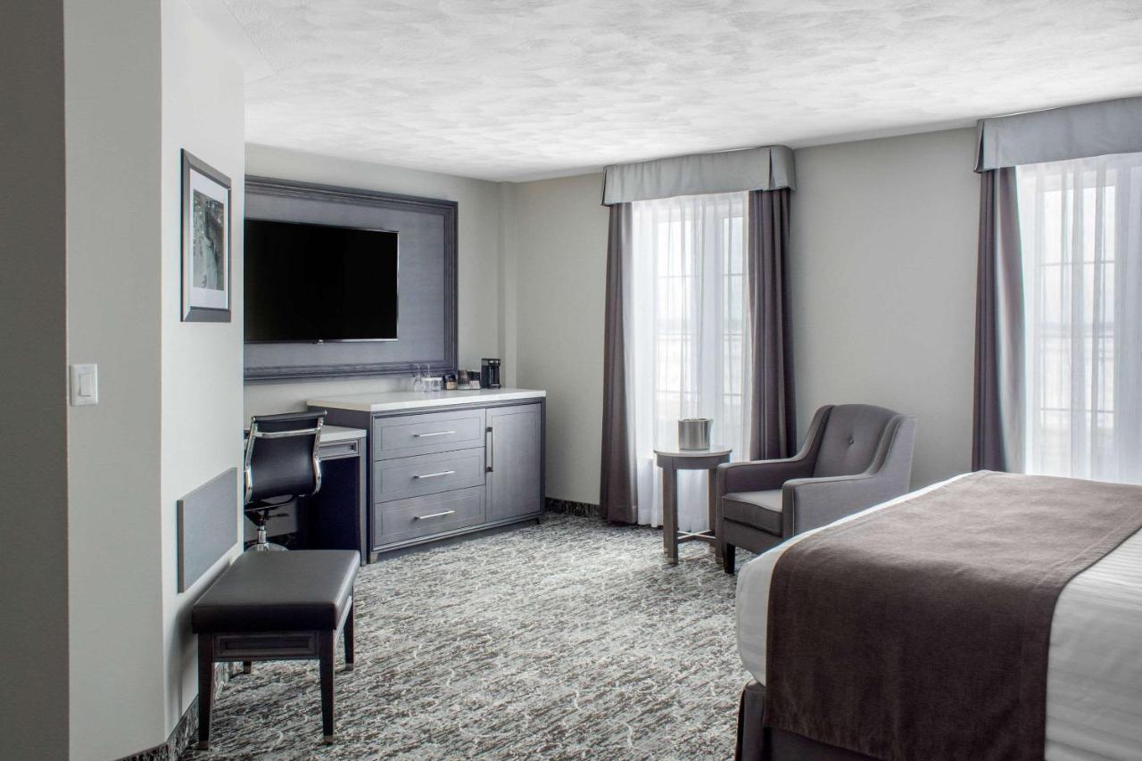 Chateau Moncton Trademark Collection By Wyndham Экстерьер фото